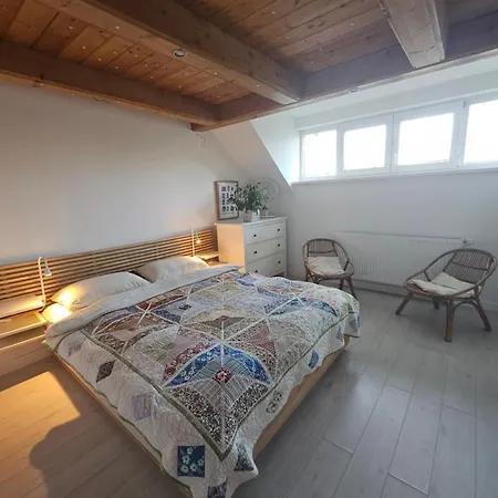 Gorgeous Loft In Town Centre